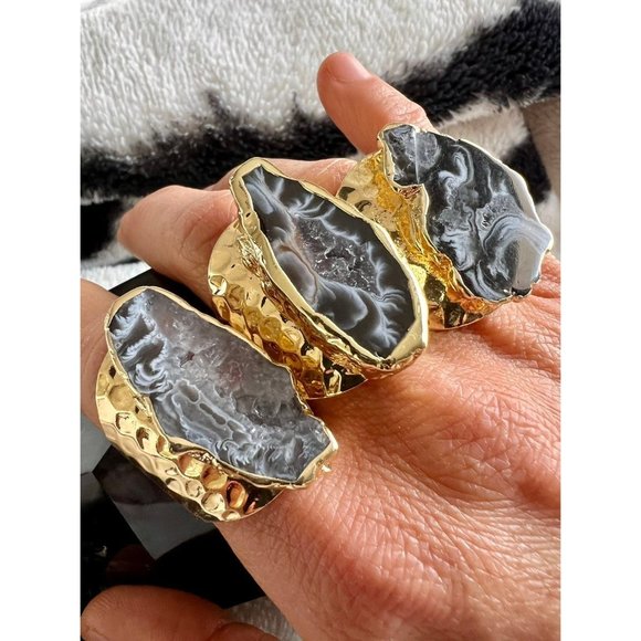 Divine Feminine Cosmic Geode Ring - Picture 7 of 10